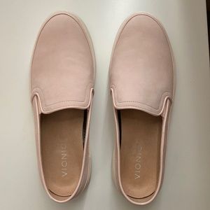VIONIC Effortless Slip on Sneakers